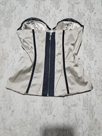 Corset strapless negro y beige elegante - miniatura 3
