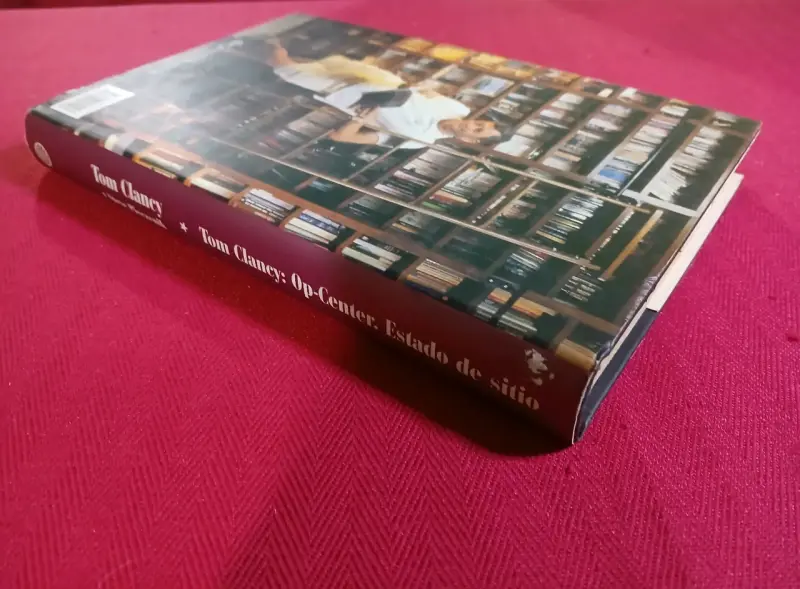 Libro Tom Clancy Op-Center Estado de Sitio - 6