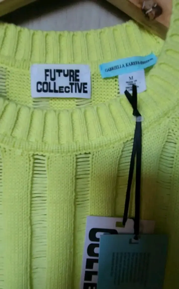 Suéter Verde Future Collective de Punto para Mujer - 5