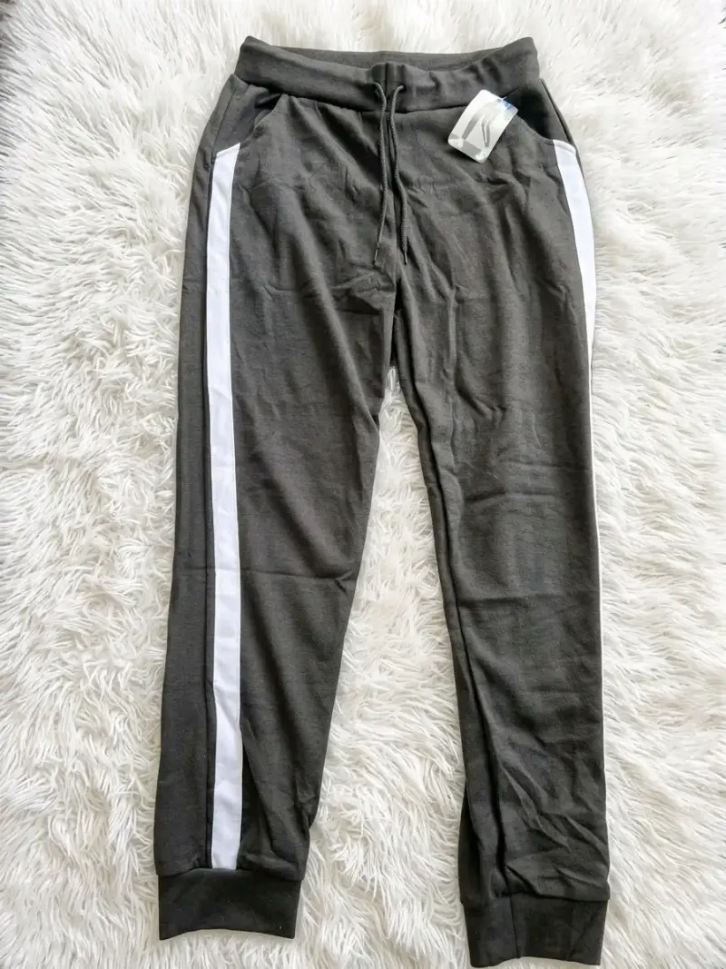Pantalones anchos negros oliva con lazo - 2