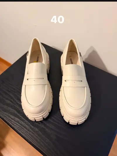 Zapatos mocasines blancos talla 40 - miniatura 1