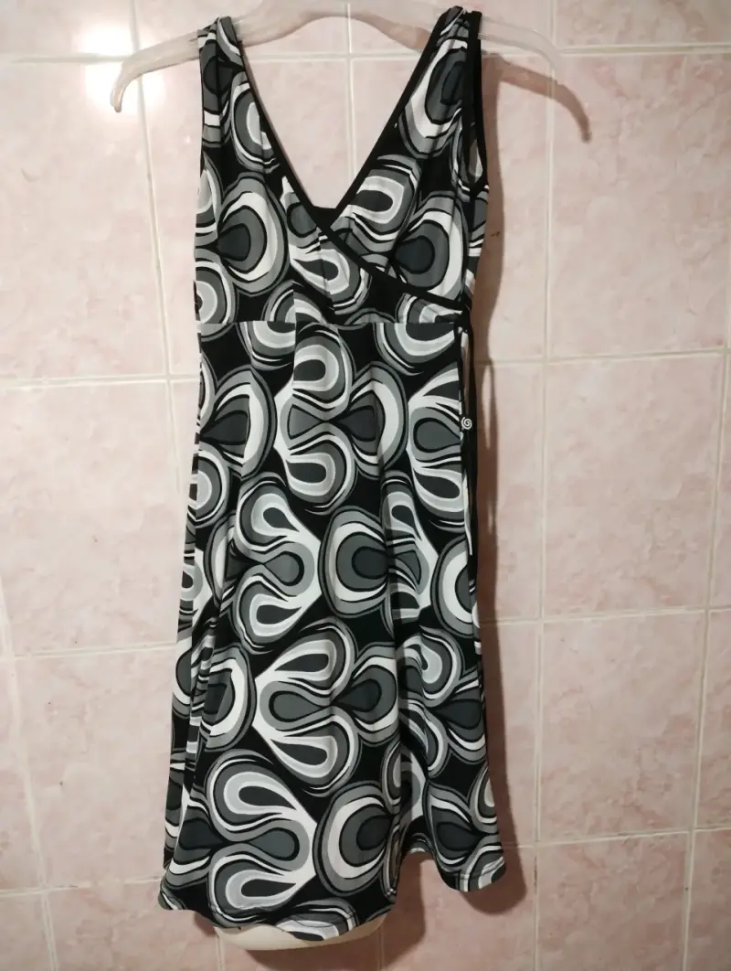 Vestido estampado en blanco y negro - 2