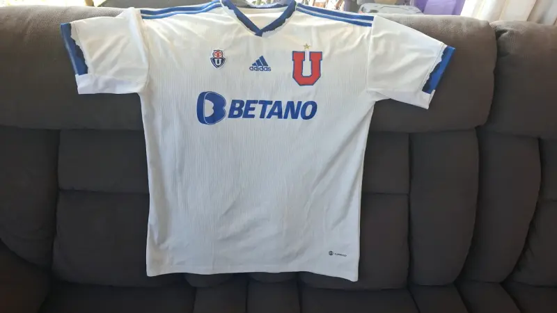 Camiseta Universidad de Chile Adidas 2023 - 1