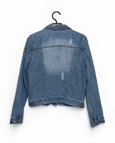 Chaqueta denim con parches coloridos Almost Famous - miniatura 4