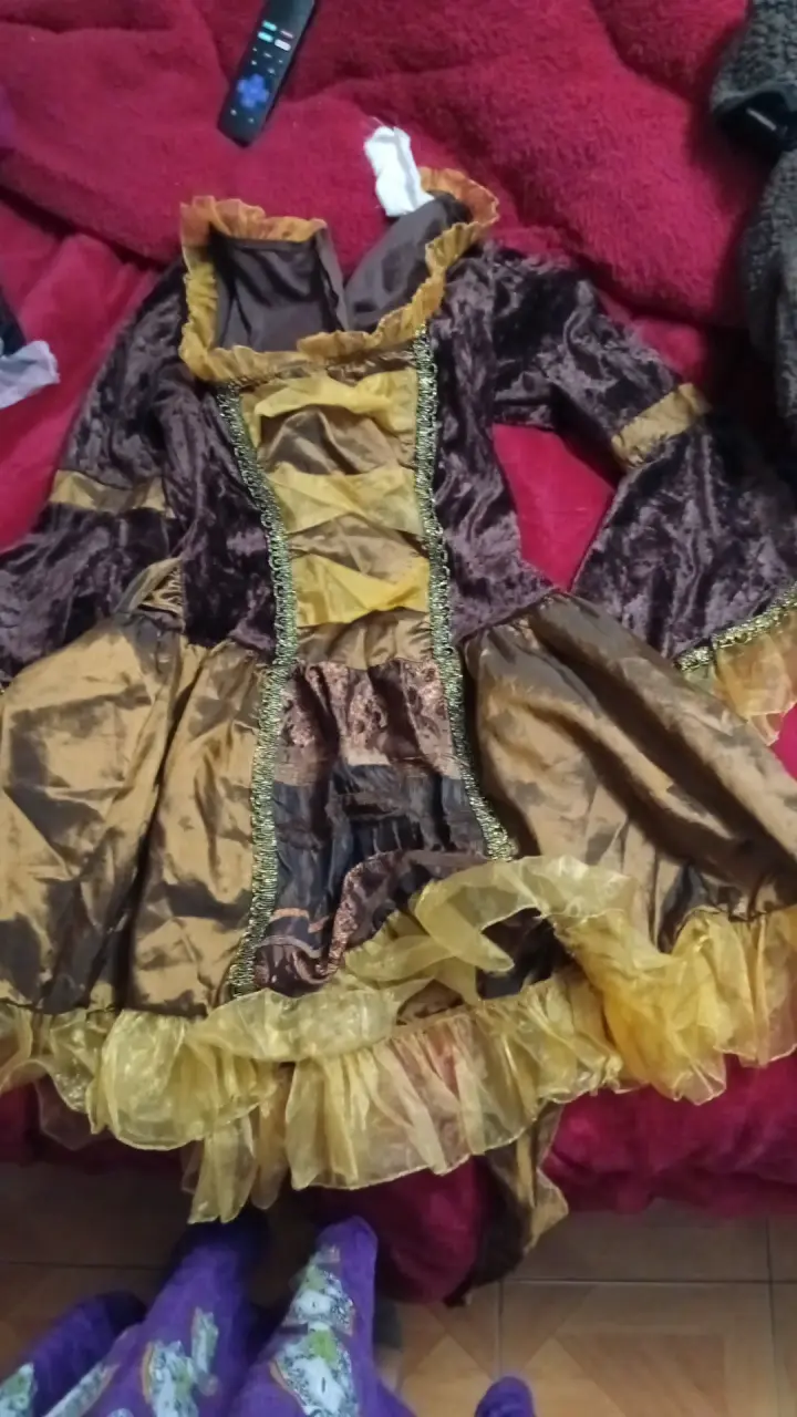 Disfraz de princesa medieval para niña
