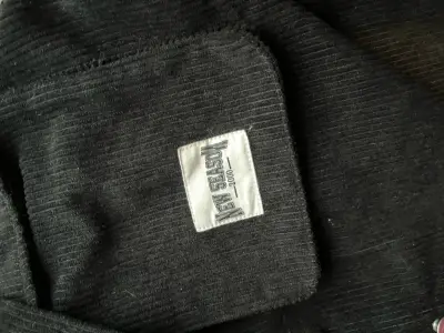 Chaqueta de pana negra con bolsillos - miniatura 2