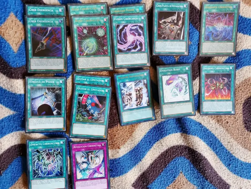 Yu-Gi-Oh! Ciber Dragón deck para llegar y jugar - 2