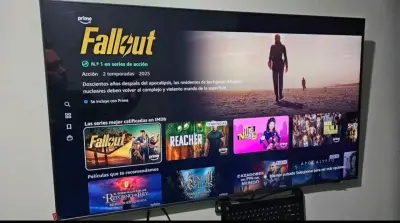 Samsung Crystal UHD 50" 4K Serie DU8000 - miniatura 4
