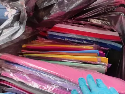 Goma eva  de colores surtidos para manualidades - miniatura 1