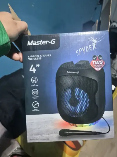 Parlante Karaoke Inalámbrico Master-G Spyder 4" - miniatura 1