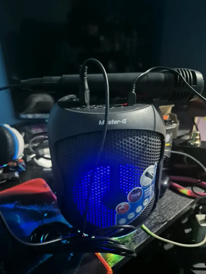 Parlante Karaoke Inalámbrico Master-G Spyder 4" - 2