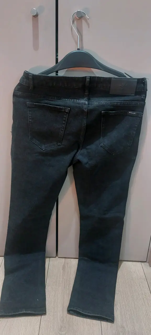 Jeans negros Rip Curl para niño talla 14 - 2