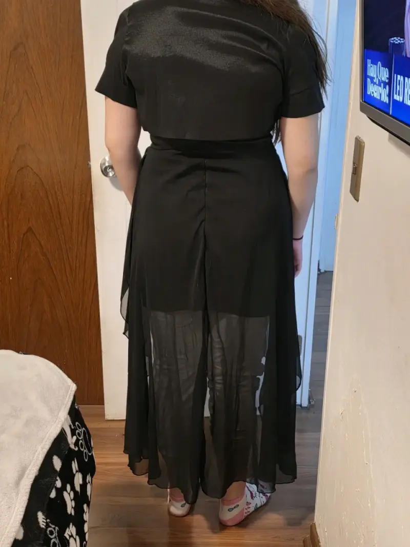 Vestido negro elegante con bolero - 2
