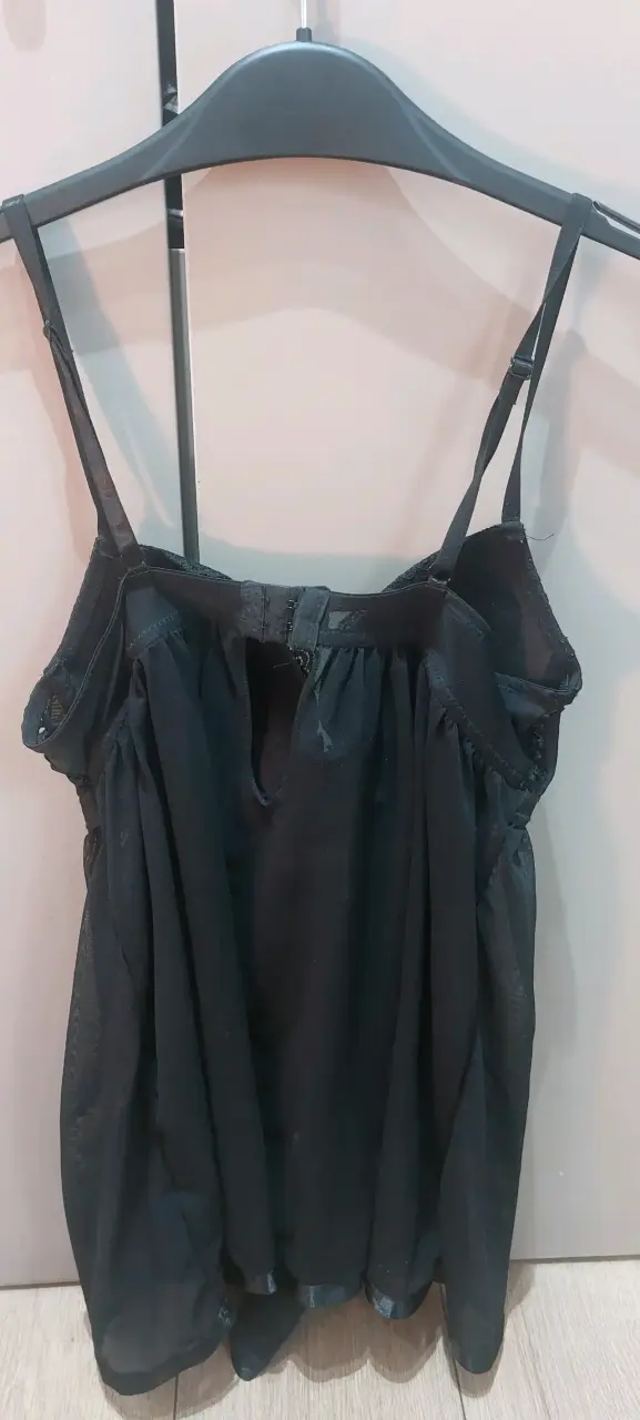 Babydoll negro de encaje con detalle brillante - 2
