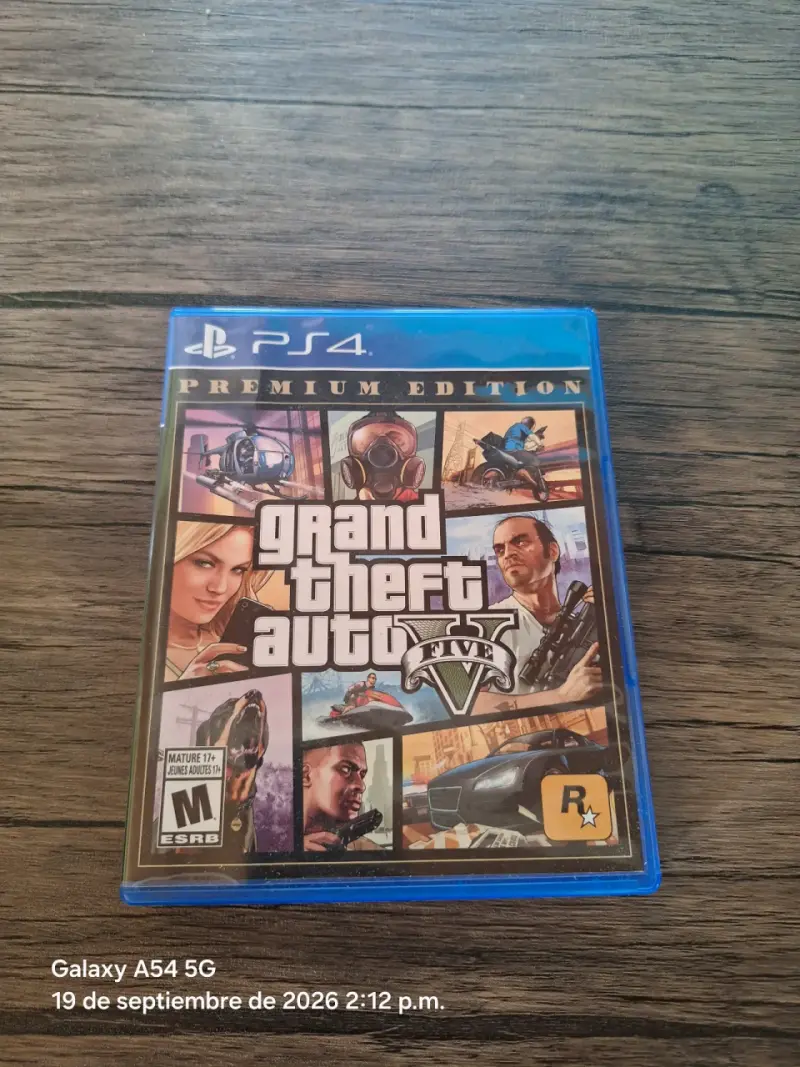 Juego PS4 Grand Theft Auto V Premium Edition