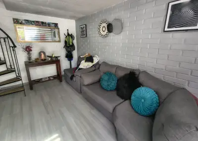 Venta de casa dos pisos en comuna de Puente alto. - miniatura 2