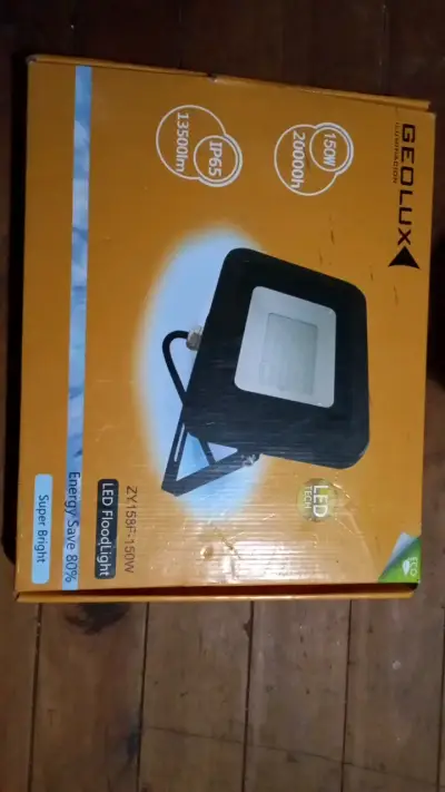 Reflector LED 150W Geolux Super Brillante - miniatura 1