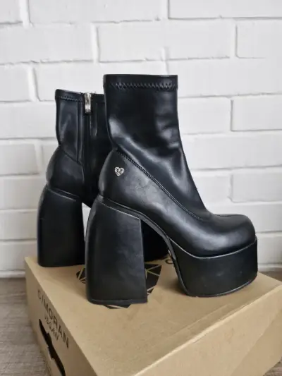 Botines de plataforma negros C/Moran - miniatura 1