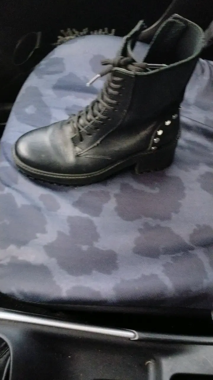 Botas negras de cuero con plataforma - 2
