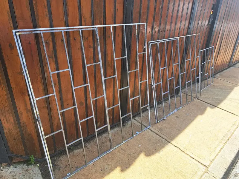 Rejas de seguridad metálicas para ventanas - 1