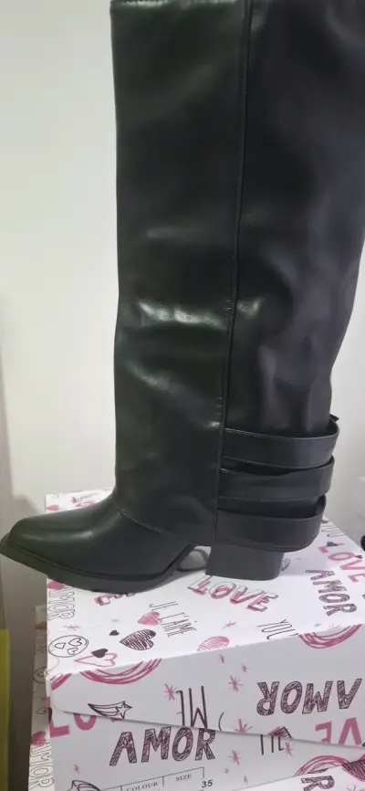 Botas con taco tallas 35-36-37-38-39-40 - miniatura 4