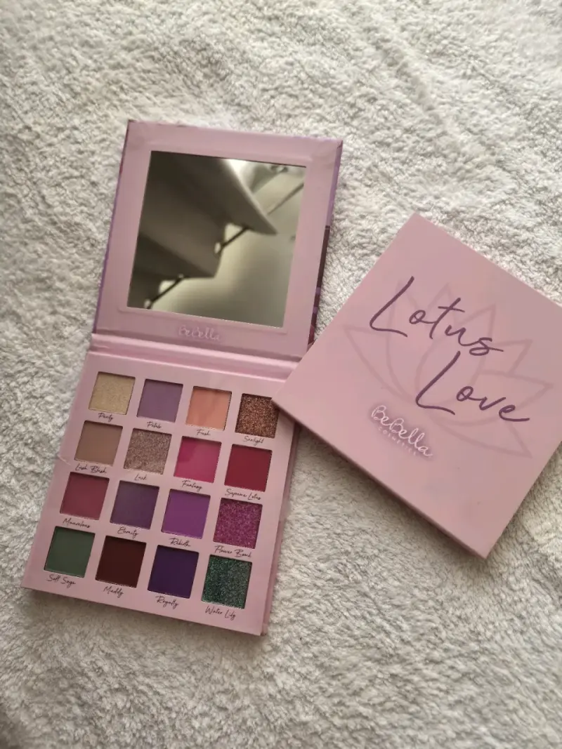 Paleta de Sombras Lotus Love BeBella
