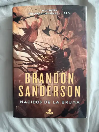Nacidos de la bruma - libro 1; Brandon Sanderson. - miniatura 1