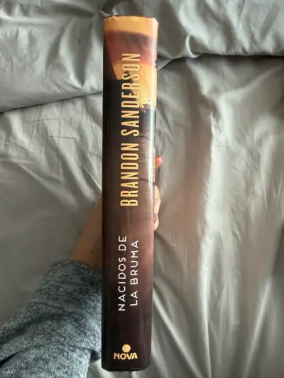 Nacidos de la bruma - libro 1; Brandon Sanderson. - miniatura 3