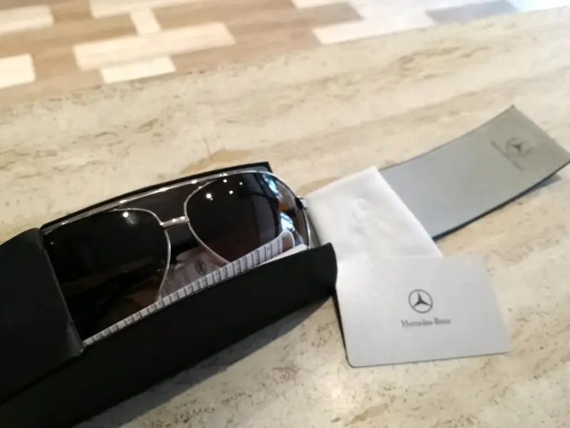 Gafas de Sol Mercedes-Benz Aviador Doradas - 1