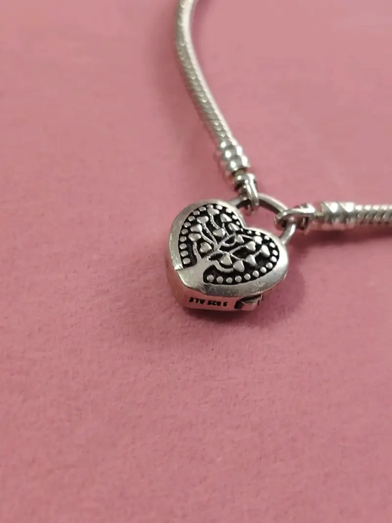 Pulsera de plata con dije de corazón - 2
