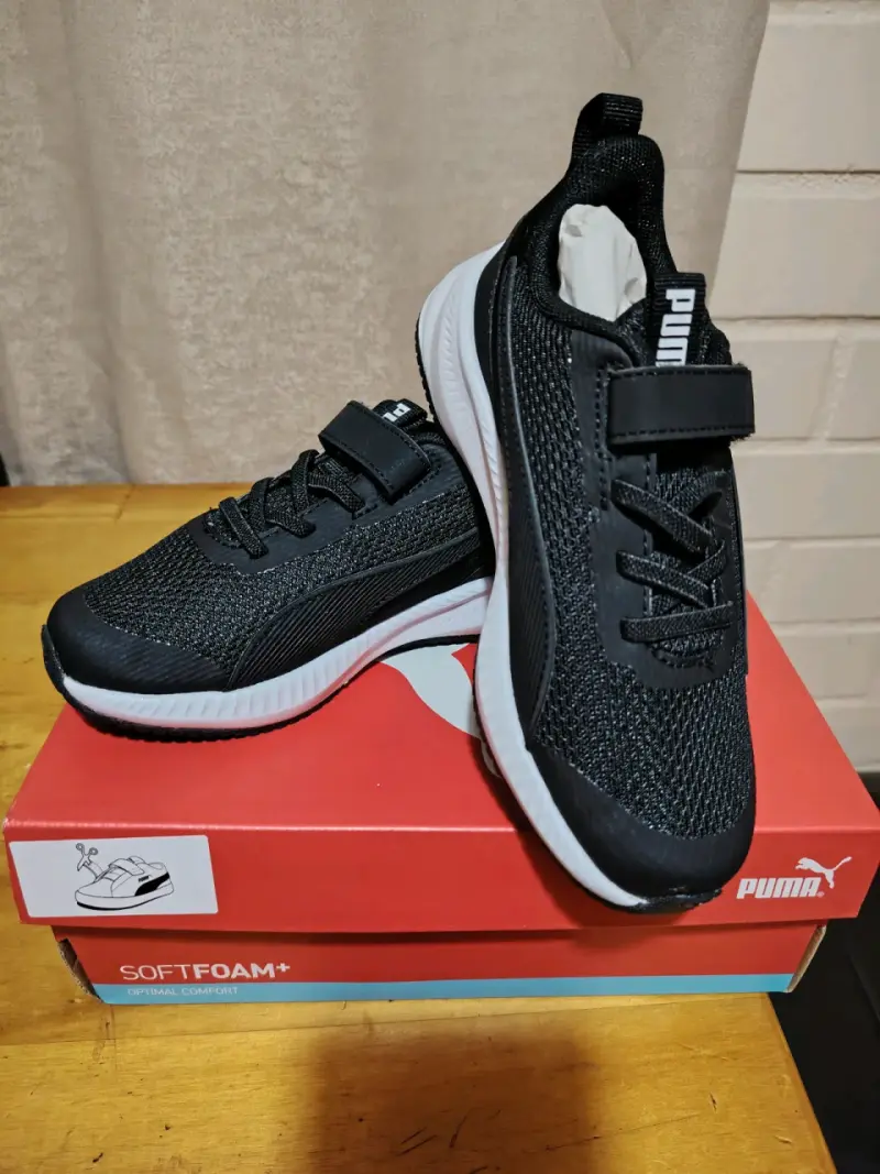 Zapatillas deportivas negras Puma N 32 - 1