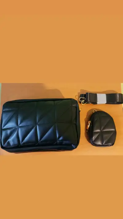 Set de Bolsos y Monedero Negro Moderno - miniatura 1