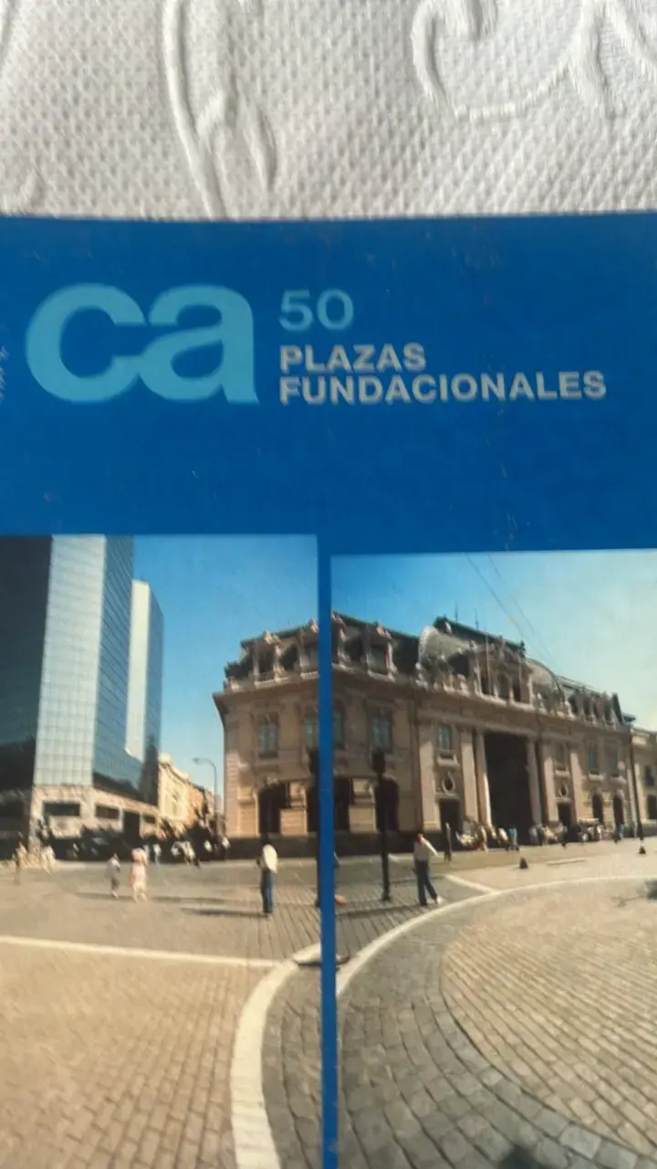 Libro Arquitectura Latinoamericana 50 Plazas Fundacionales - 2