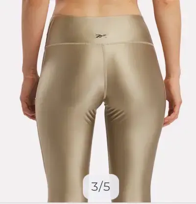 Leggings deportivos dorados para mujer - 3