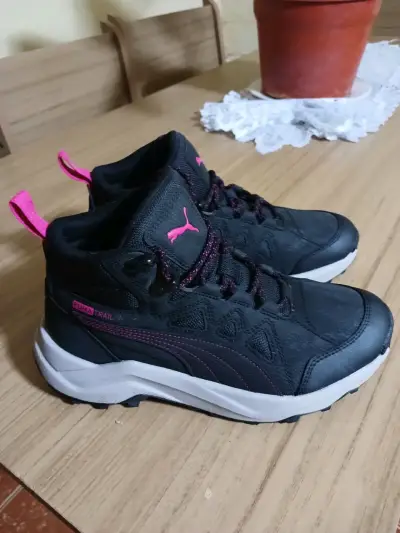 Zapatillas de trekking Puma Trail negras y rosadas - miniatura 6