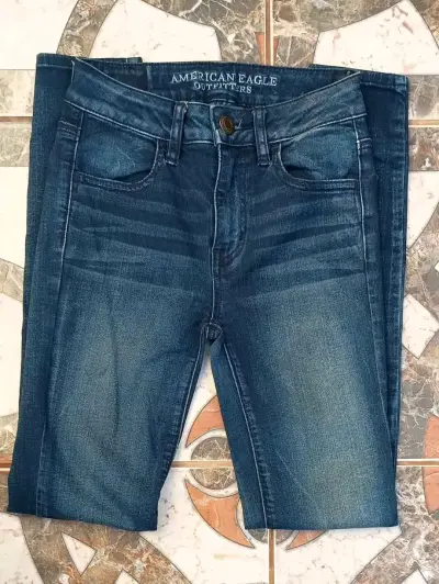 Jeans American Eagle azul para mujer - miniatura 3