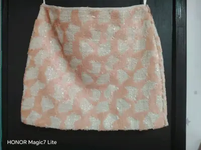 Falda corta Banana Republic con lentejuelas - miniatura 3