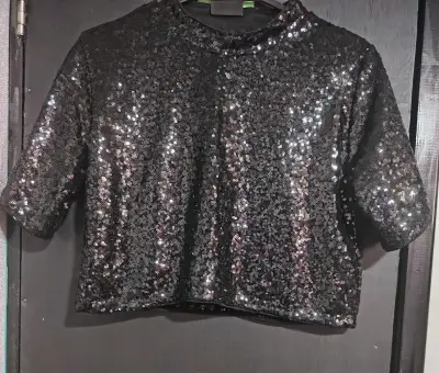 Polera de lentejuelas negra No Boundaries - miniatura 1