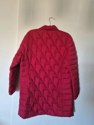 Abrigo largo acolchado rojo para mujer - miniatura 2