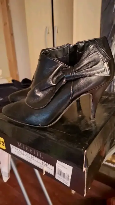 Botines de cuero negro Minelli con tacón - miniatura 3