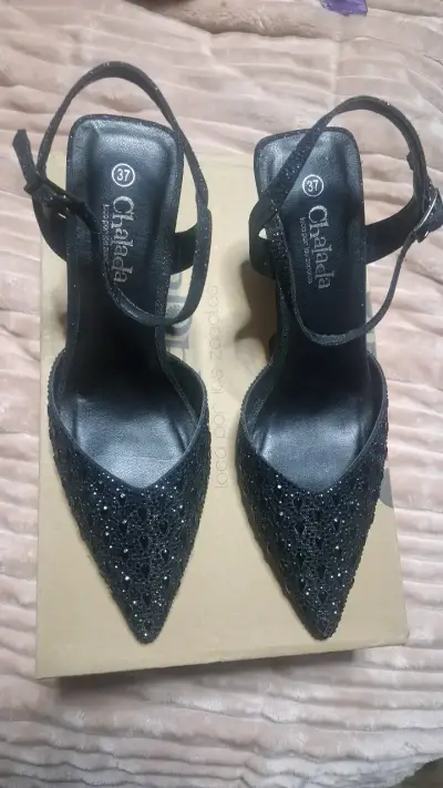 Zapatos de tacón negro con brillo Chaleda - miniatura 1