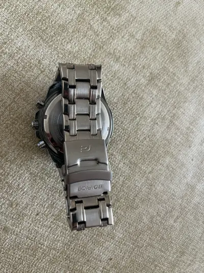 Reloj Casio Edifice con Pulsera de Acero Inoxidable - miniatura 2