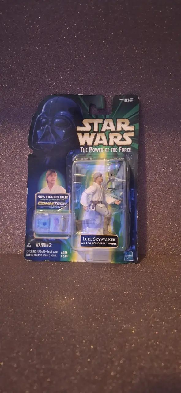 Figura de acción Star Wars Luke Skywalker con modelo T-16 - 1