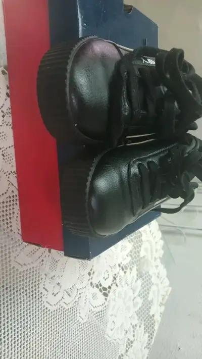 Zapatillas negras Puma para mujer - miniatura 2
