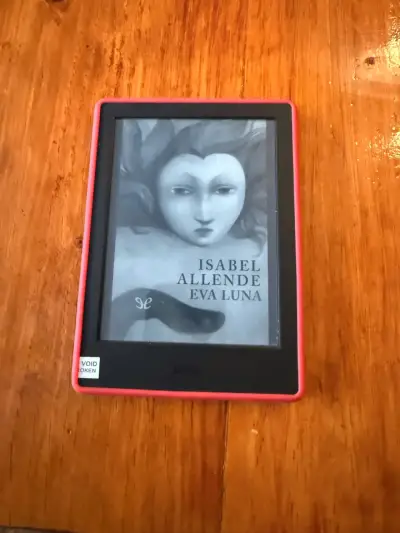 Kindle Amazon con funda roja - miniatura 1