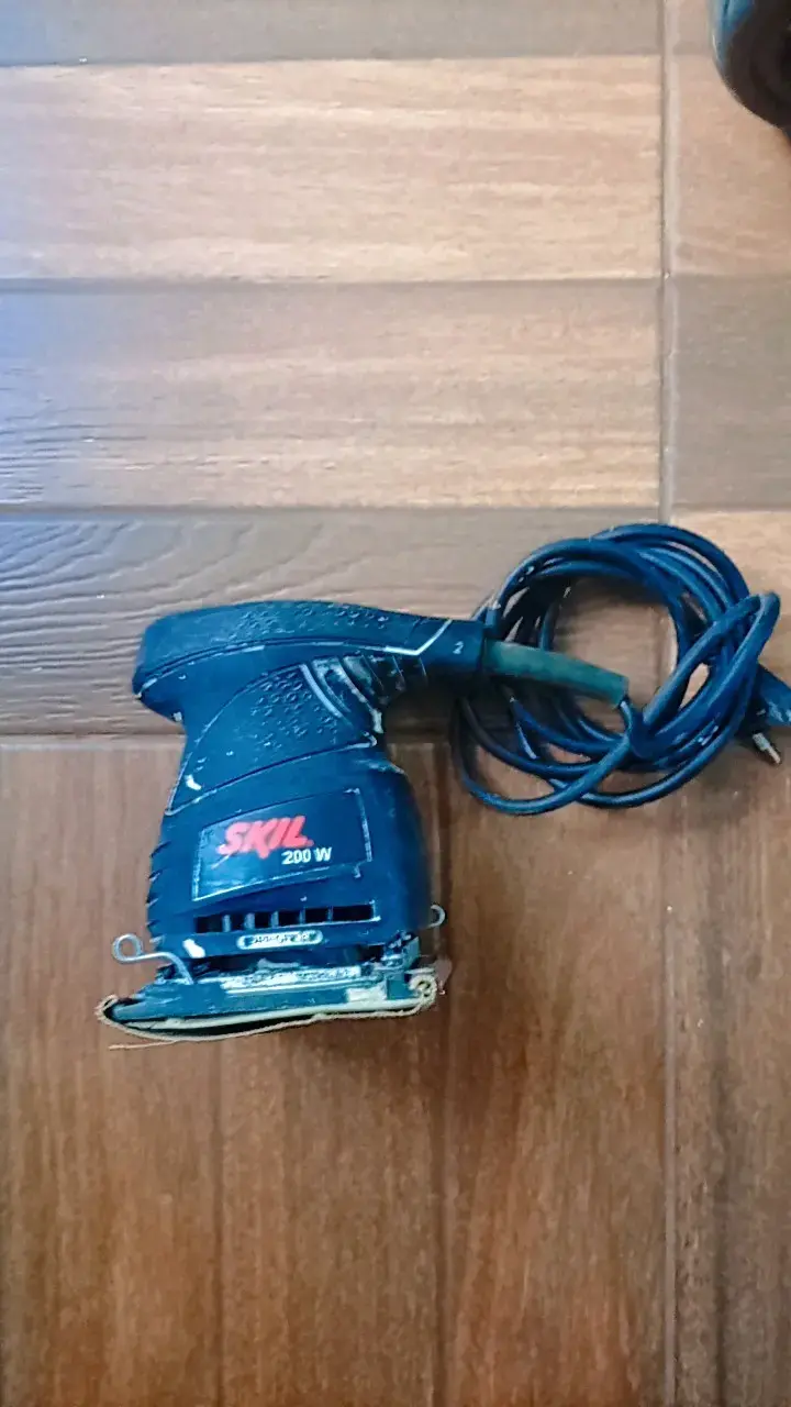 Taladro eléctrico Bosch profesional usado - 4