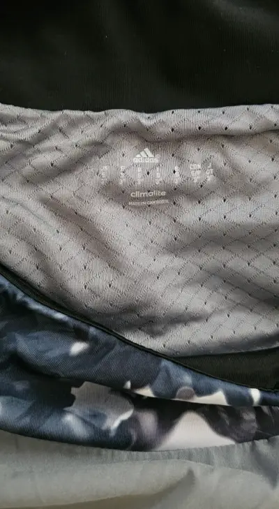 Shorts deportivos grises Adidas Climalite - miniatura 3