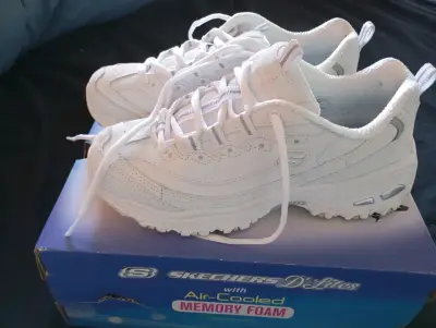 Zapatillas blancas Skechers D'Lites para mujer - miniatura 4