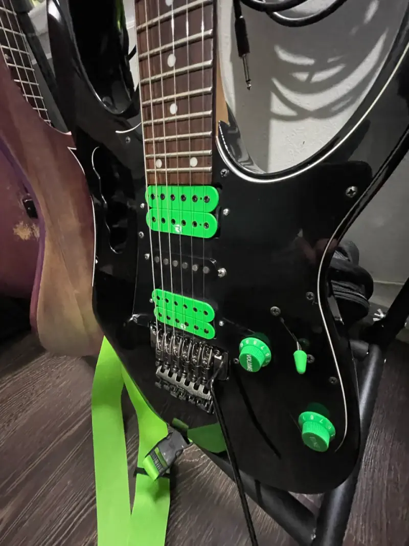 Guitarra eléctrica Ibanez Jem Jr - 6