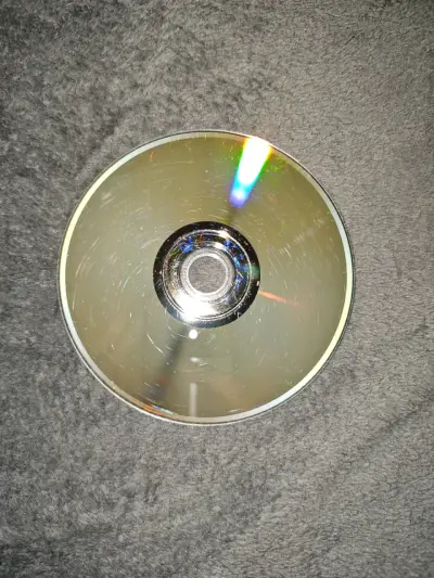 Juego Xbox 360 Grand Theft Auto IV Platinum Hits - miniatura 4